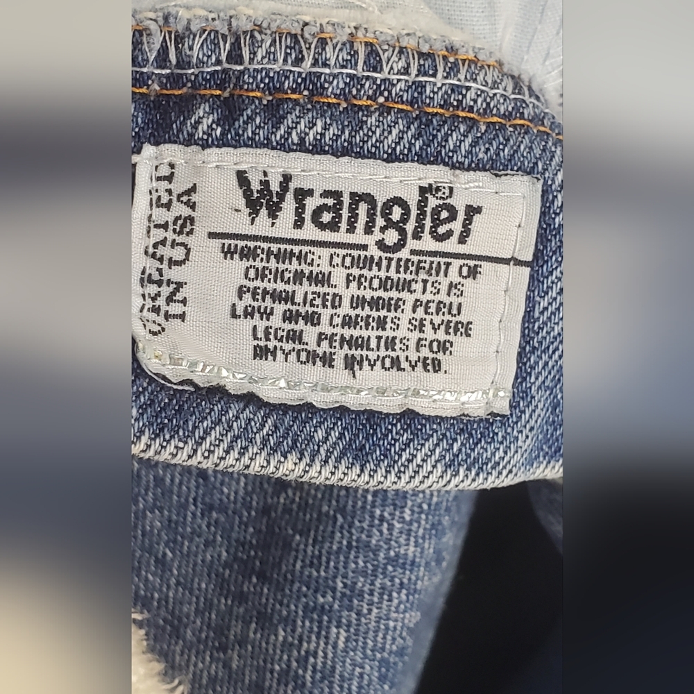 Wrangler Size 40x33 Classic Relaxed Fit Denim Jeans - Picture 7 of 9